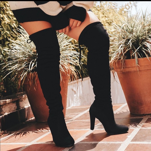 Black Over knee high heeled boots - Picture 1 of 8